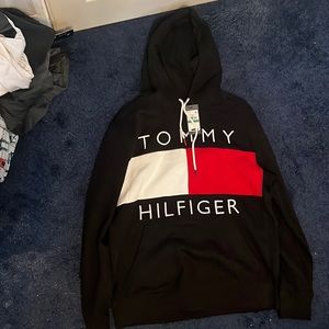 Brand new large Tommy Hilfiger sweatshirt